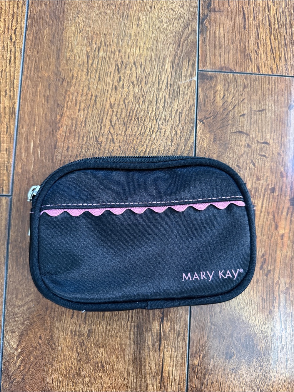 Mary Kay Black and Pink Kids Accessory Pouch